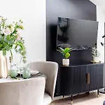 Miodova20 By Staylab * Krakau