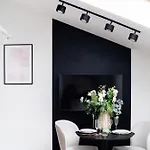 Miodova20 By Staylab * Krakau