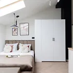 Miodova20 By Staylab * Krakau