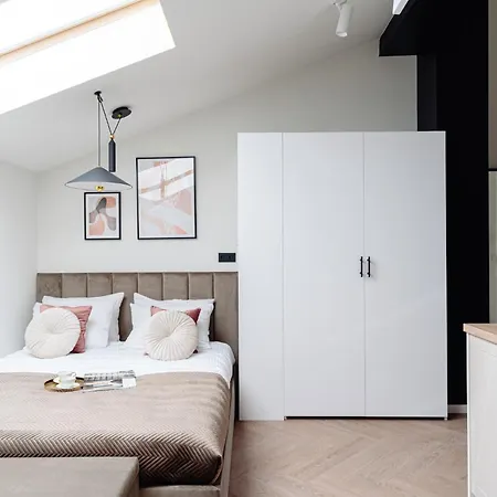 Miodova20 By Staylab * Cracovia